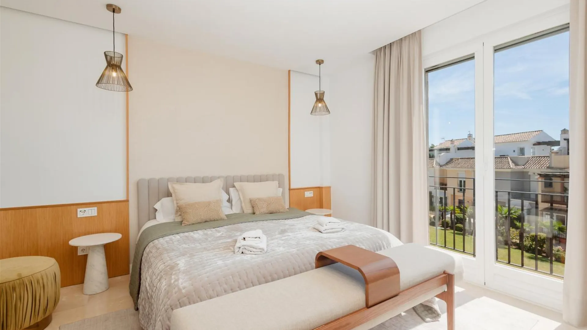 Tatil Evi Holiday House Next To The Beach In Las Dunas, Bahia De Marbella
