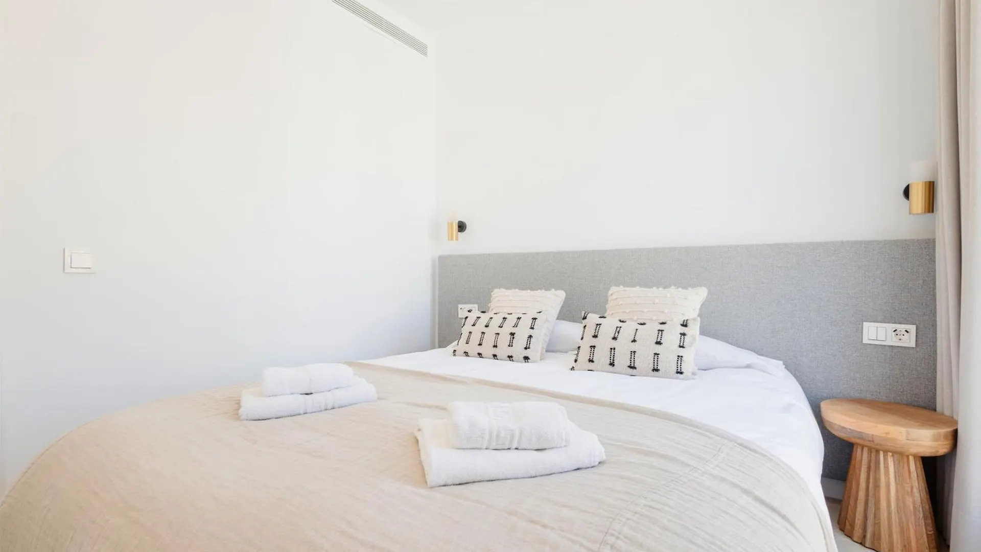 Tatil Evi Holiday House Next To The Beach In Las Dunas, Bahia De Marbella İspanya