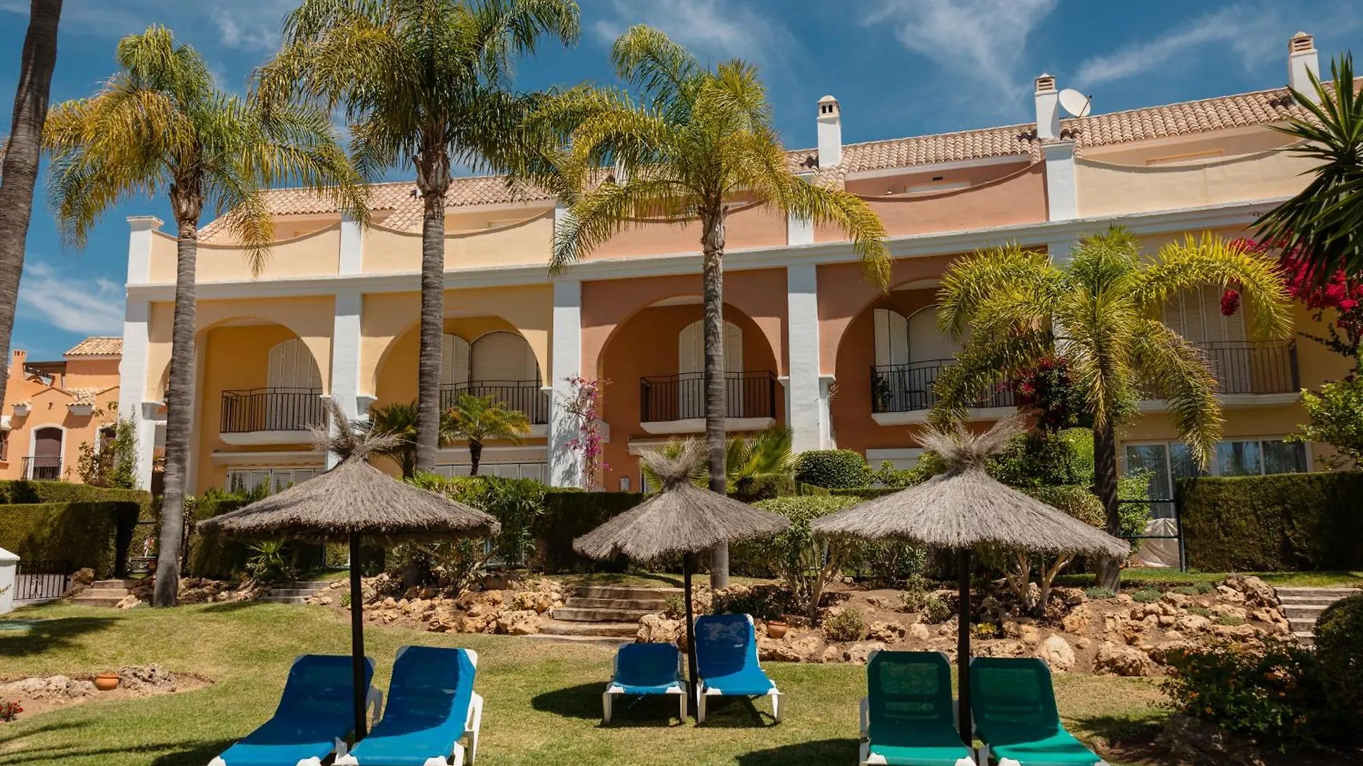 Holiday House next to the beach in Las Dunas, Bahía de Marbella Сasa de vacaciones