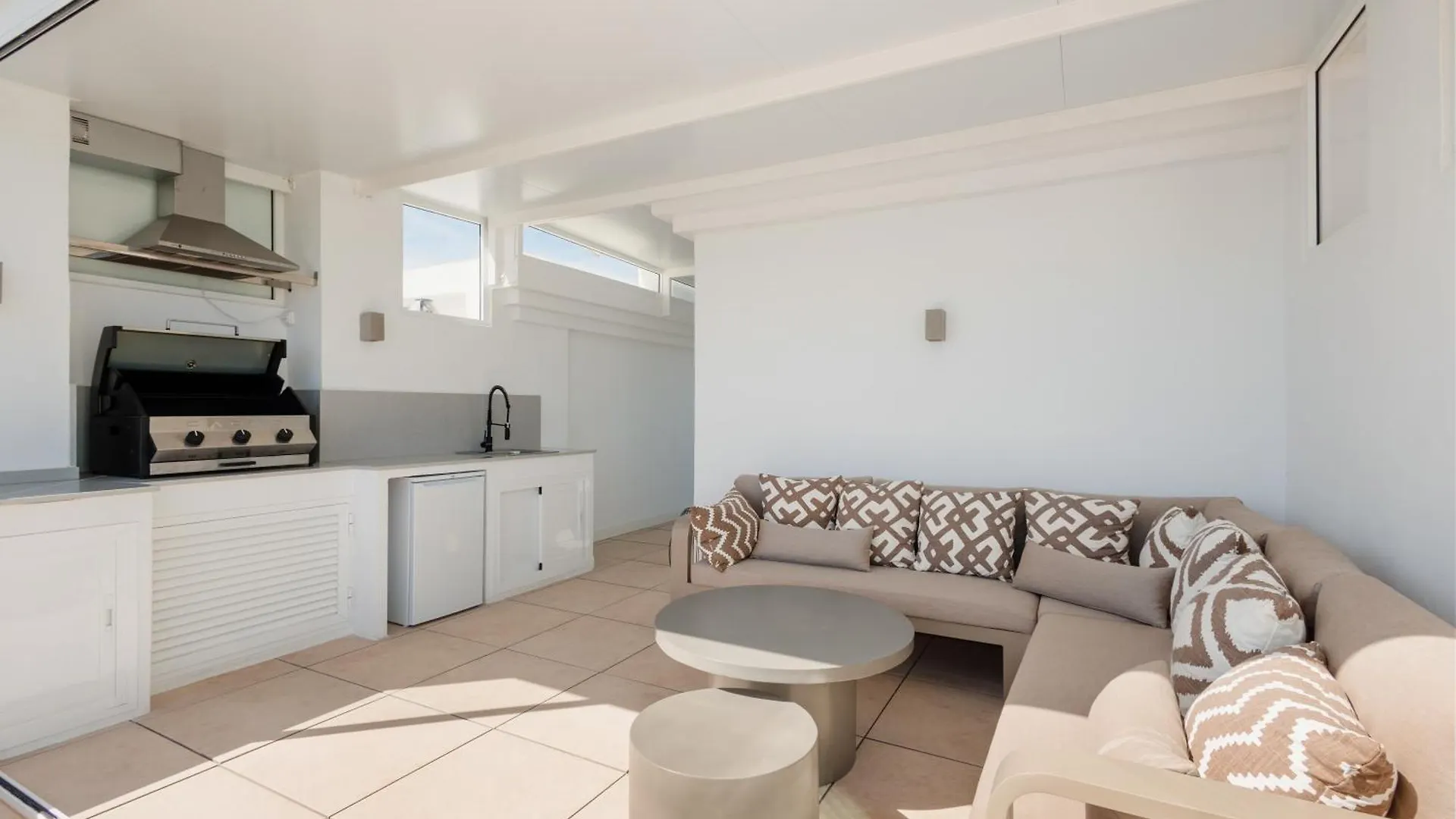 Holiday House next to the beach in Las Dunas, Bahía de Marbella